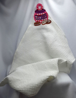 Torchon avec accroche brodée