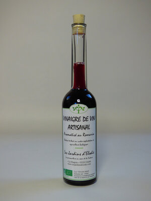 Vinaigre de vin aromatisé au romarin