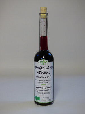 Vinaigre de vin aromatisé à l'estragon