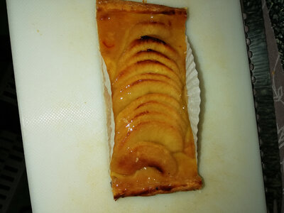 Tarte aux pommes à la compotée safranée
