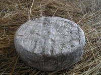 Tomme de brebis  au fenugrec