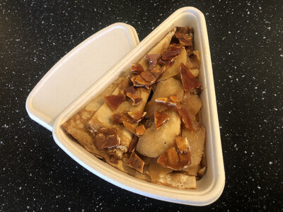 Crêpes aux pommes fondantes et nougatine