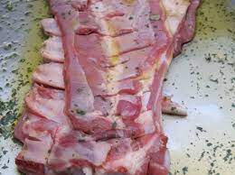 Poitrine d'agneau aux herbes