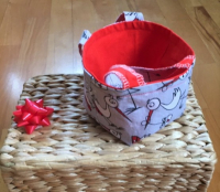 Panier à anses pour lingettes doublé rouge