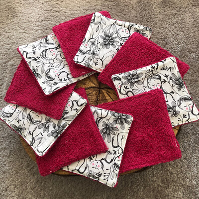 Lot de 10 cotons fuchsia et visage