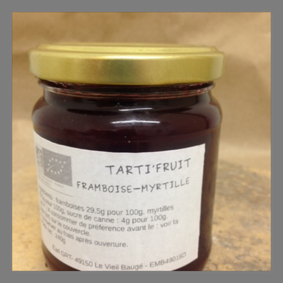 'a table'- tarti'fruit fraises
