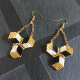 Boucles d'oreilles tissage de cubes géométriq - image 2
