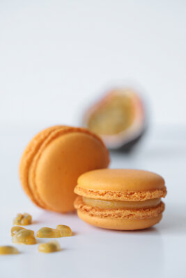 Macaron fruit de la passion d'equateur x2