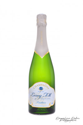Champagne brut tradition en bouteille