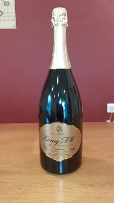 Champagne brut tradition en magnum