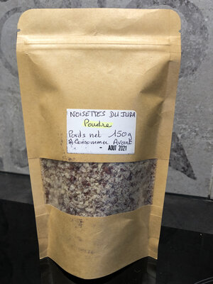 Poudre de noisettes