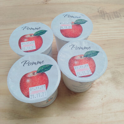 4 yaourts aromatisés pomme