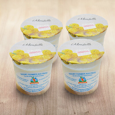 4 yaourts à la confiture de mirabelle