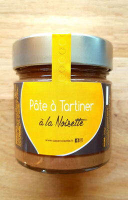 Pâte à tartiner noir / noisettes