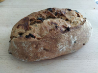 Pain tomates séchées/herbes provence-tranché