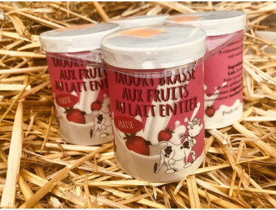 Lot de 4 yaourts brassés fraise