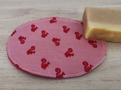 Porte savon rose écureuils