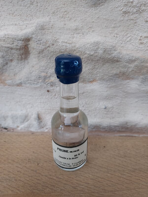Eau-de-vie 50% vol. prune 3cl