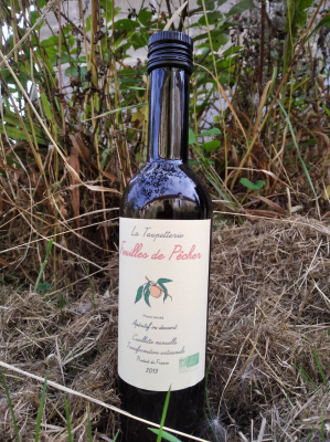 Feuilles de pêcher