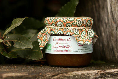 Confiture de pomme noisettes caramélisées