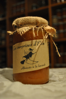 Préparation de fruits abricots à la lavande