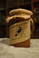 Préparation de fruits abricots aux noisettes