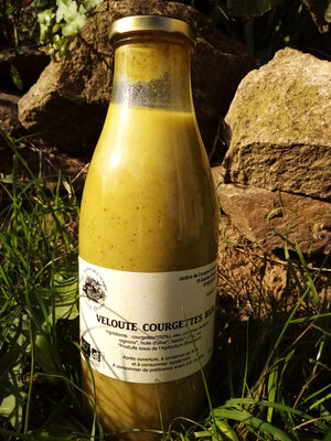 Velouté courgettes basilic