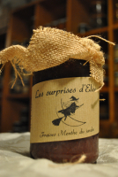 Préparation de fruits de fraise à la menthe