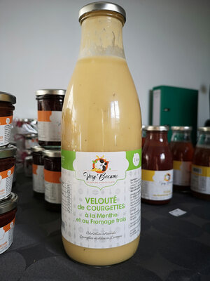 Velouté courgette menthe et fromage frais