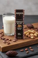 Chocolat au lait 55% & éclats de cacahuètes