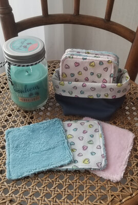 Lot de 6 lingettes cœur + panier assorti