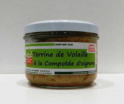 Terrine de volaille à la compotée d'oignons