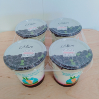 4 yaourts à la confiture de mûre