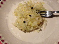 A table - choucroute crue