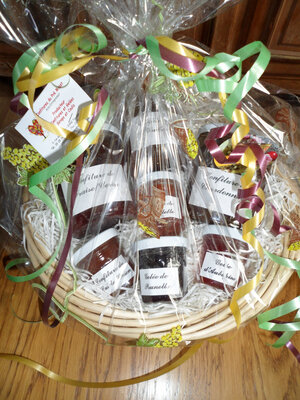 Panier cadeau de confitures