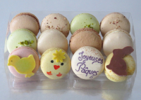 Coffret 18 macarons pâques
