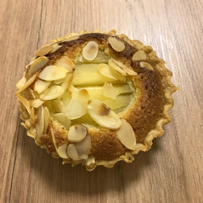 Tartelette amandine aux pêches