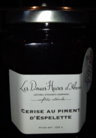 Confiture de cerise au piment d'espelette