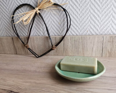 Porte savon en grès / vert émeraude