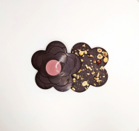 Tablette flora 64% - eclats de noisettes
