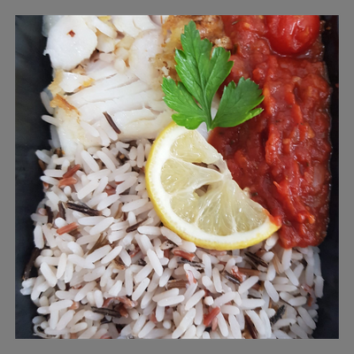 Dos de cabillaud à la pulpe de tomate et riz