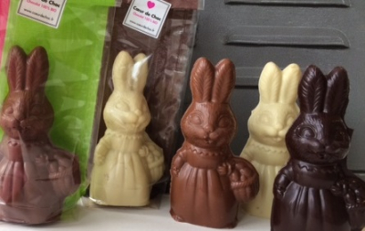 Pâques lapin blanc