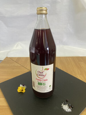Jus de pomme cassis