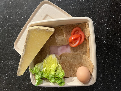 Galette cantal œuf jambon