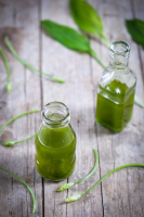 Huile d olive bio fleurs d ail des ours fraîs