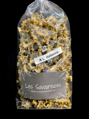Tagliatelles ondulées à l'italienne