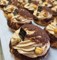 Chou praliné deluxe