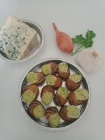 12 escargots coquille au bleu de laqueuille