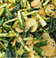 Tajine d'asperges vertes