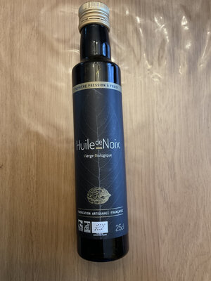 Huile de noix